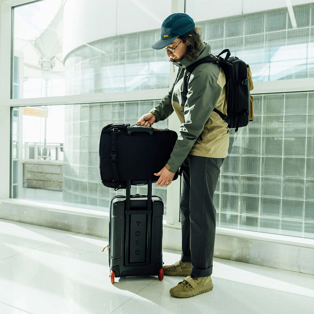 Global Travel Bag 30L Charcoal/Charcoal - Image 13