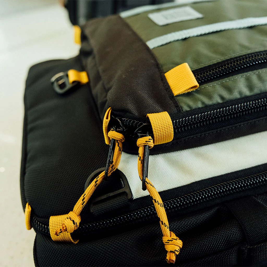 Global Travel Bag 30L Charcoal/Charcoal - Image 11